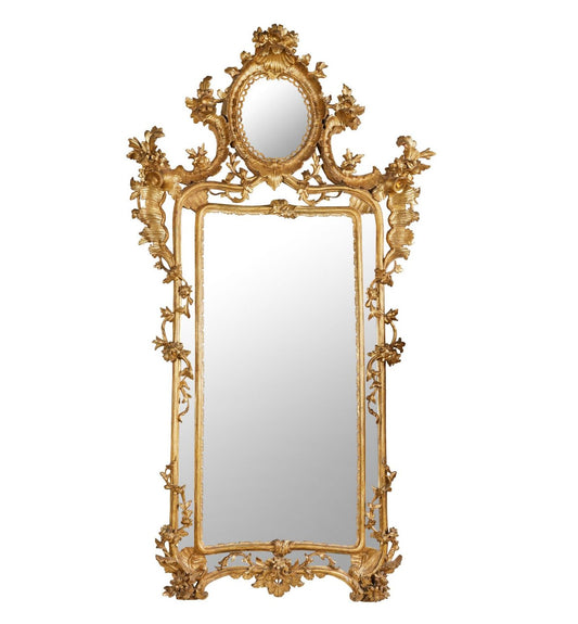 Elegant Gilded Mirror