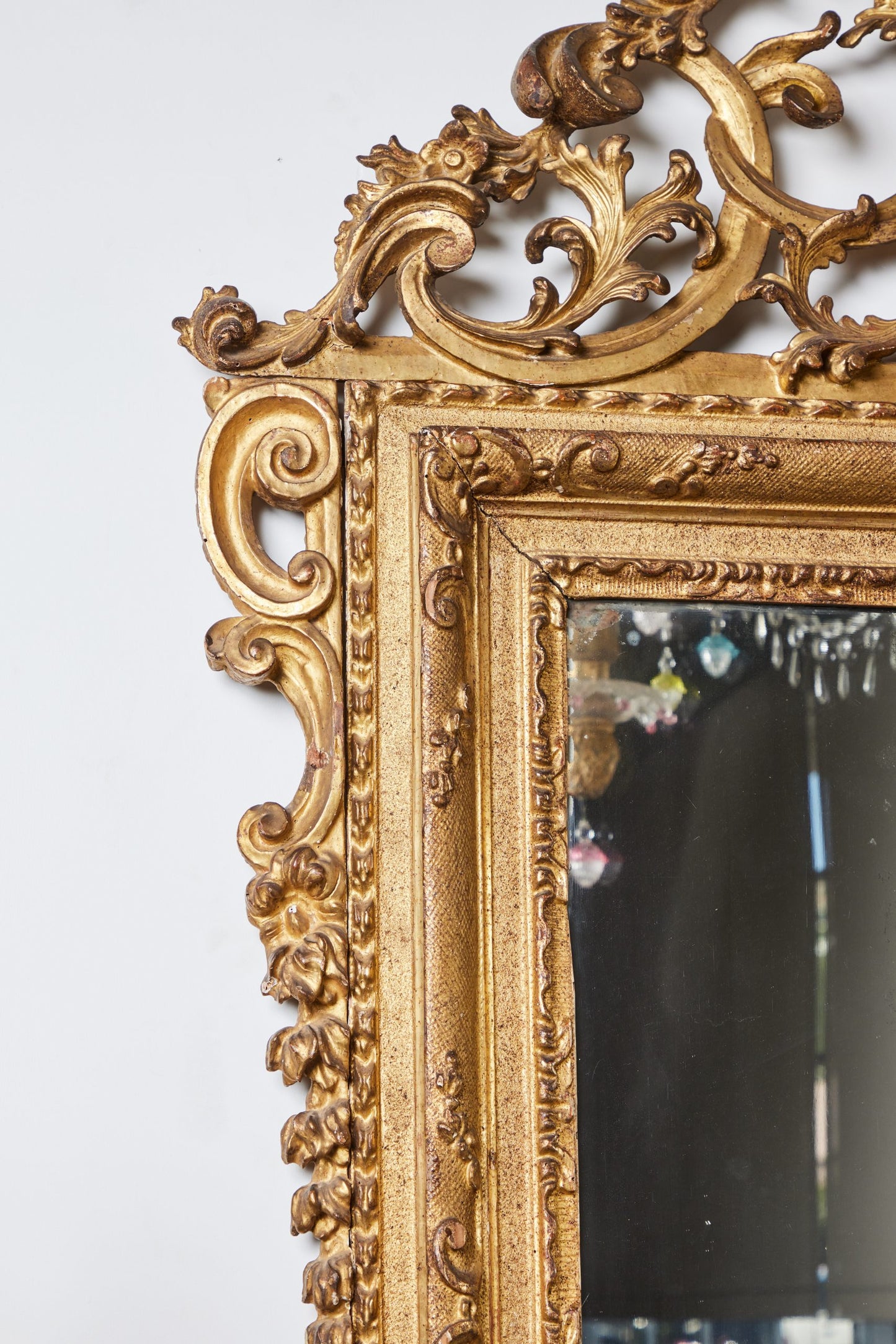 Venetian Gilt-wood Mirror