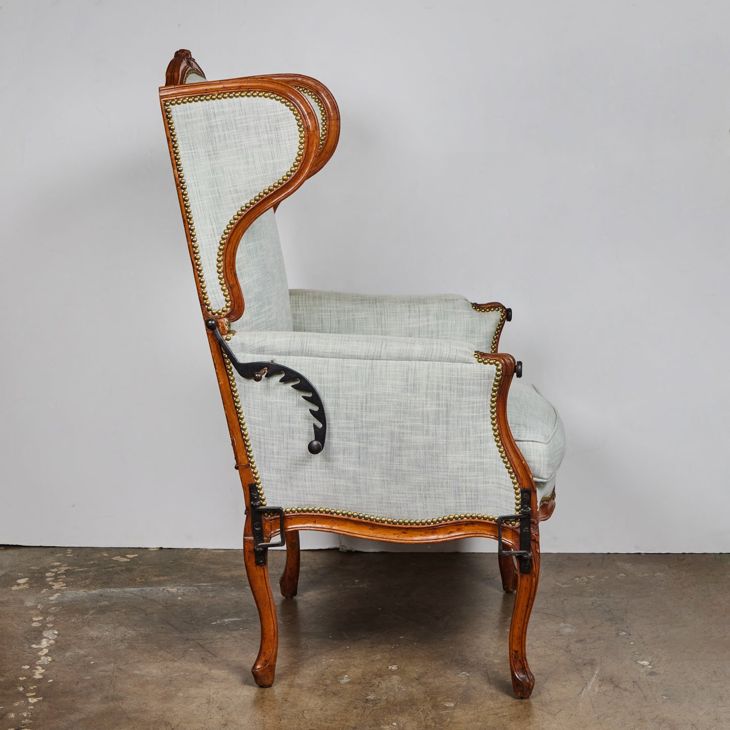 Beechwood Ratchet Wing Chair