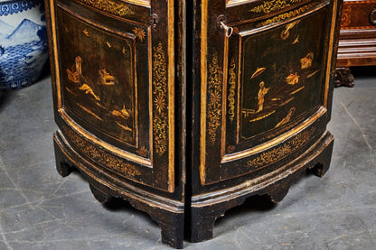 18th Century, Chinoiserie Corner Cabinets