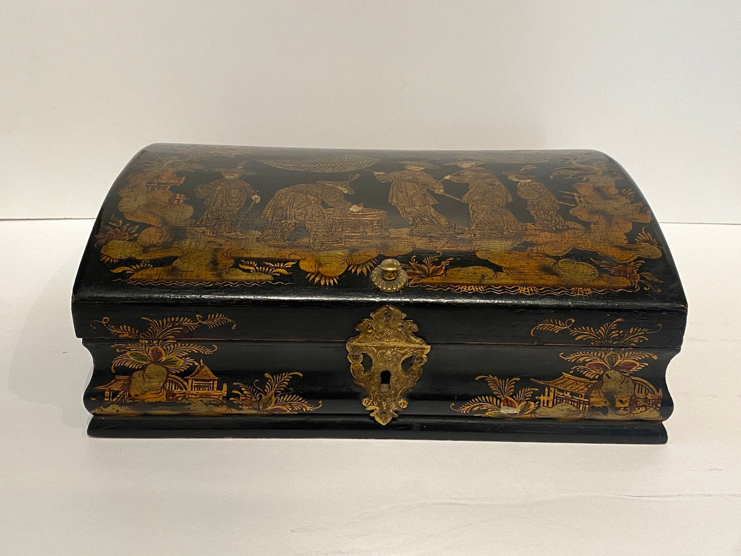 Chinoiserie Lacquered Wig Box