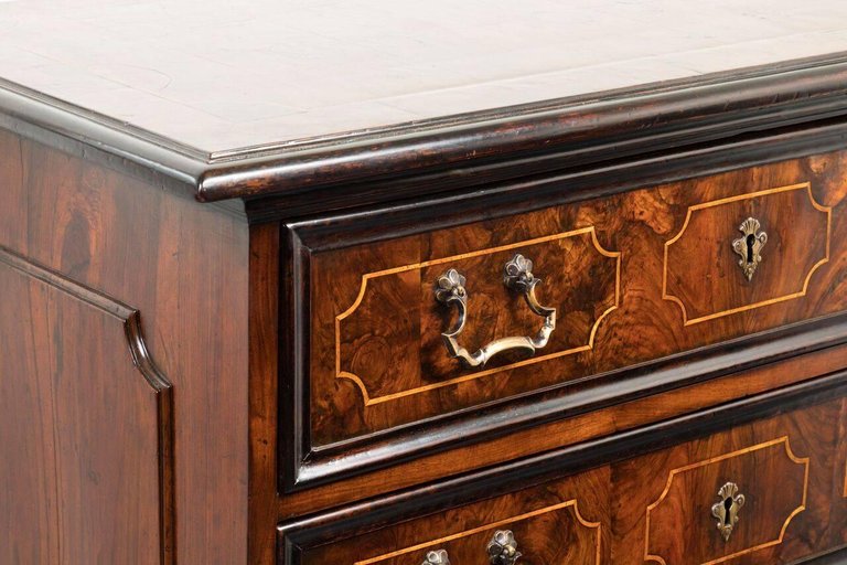 Elegantly Veneered, 19th Century Tuscan Commode