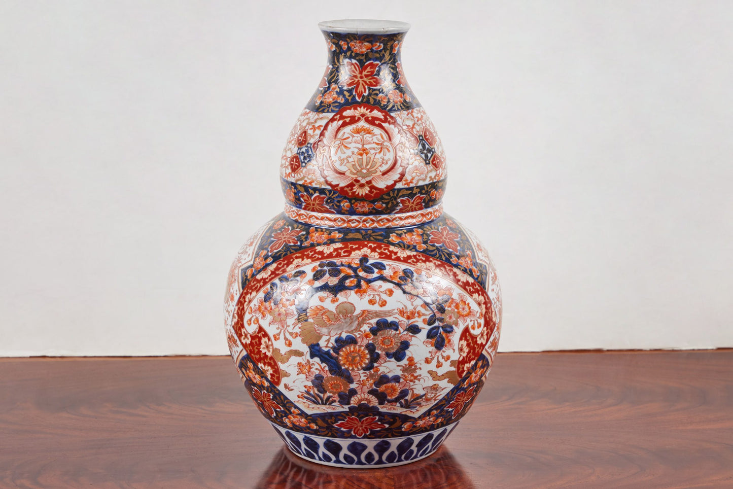 Double Gourd Imari Vases