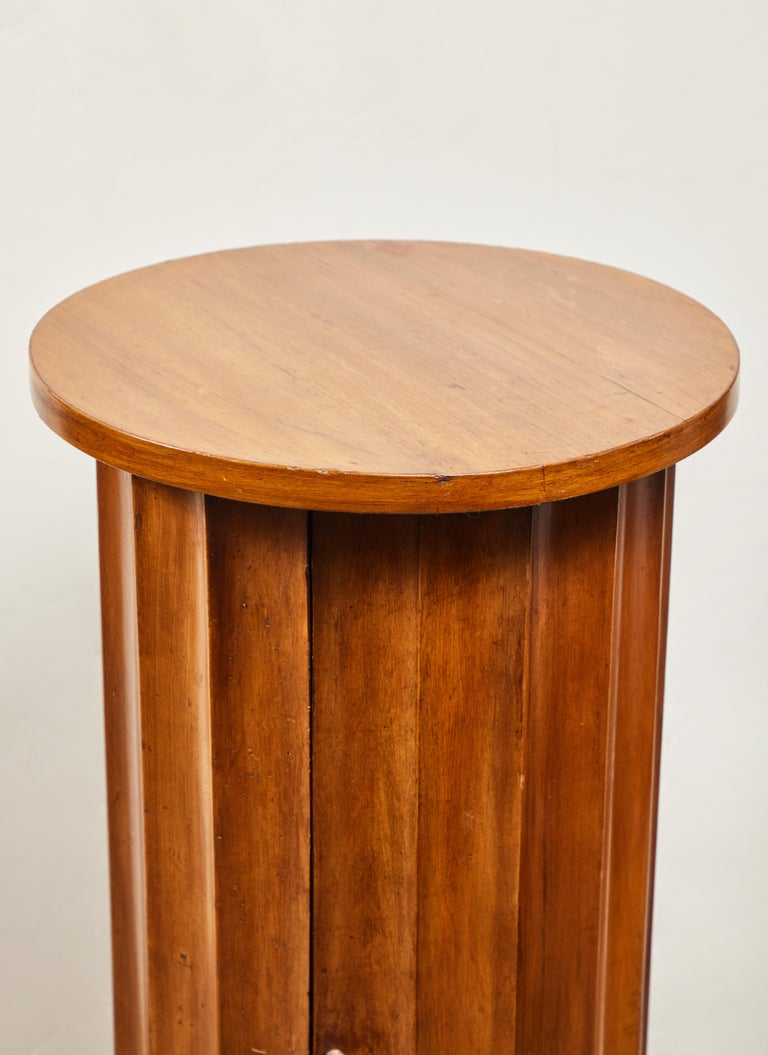 Fluted Pedestal Table