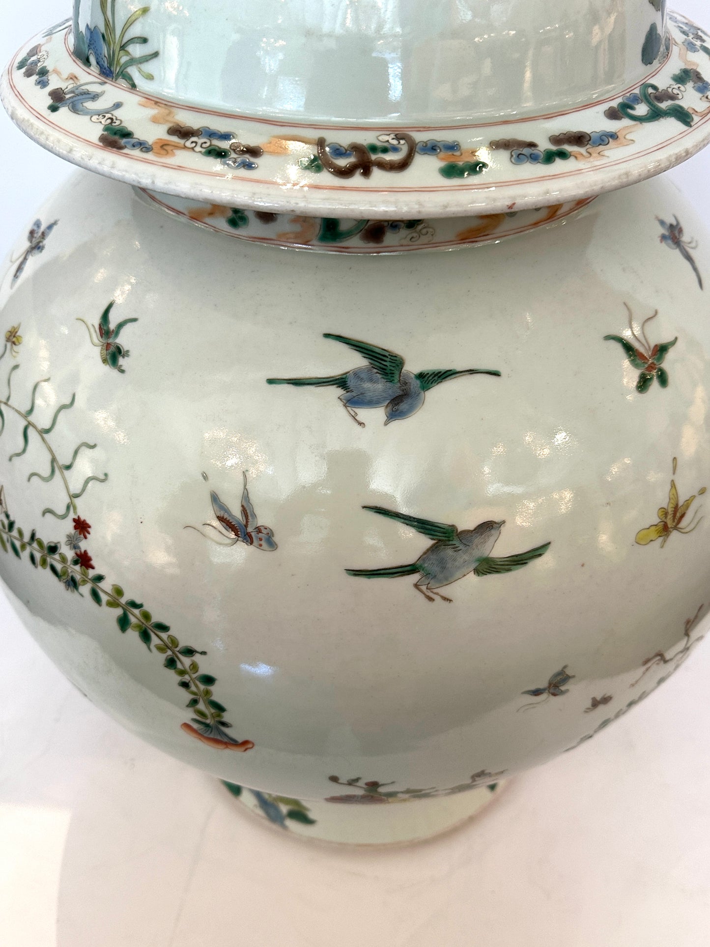 Grand Scale Chinese Republic Period Porcelain Covered Jar