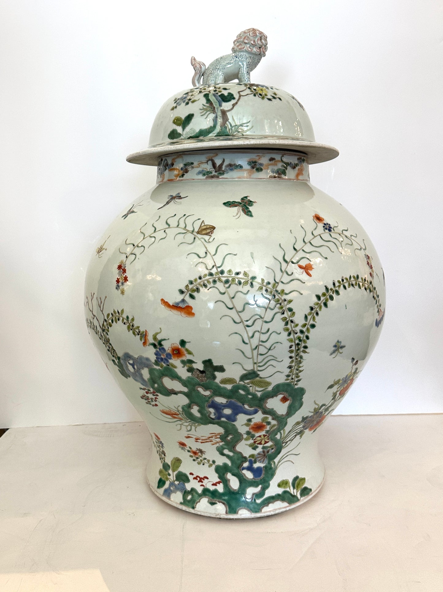 Grand Scale Chinese Republic Period Porcelain Covered Jar
