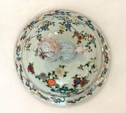 Grand Scale Chinese Republic Period Porcelain Covered Jar