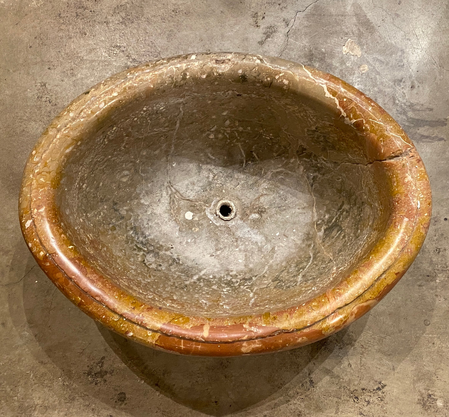 Rimmed Oval Marble Basin